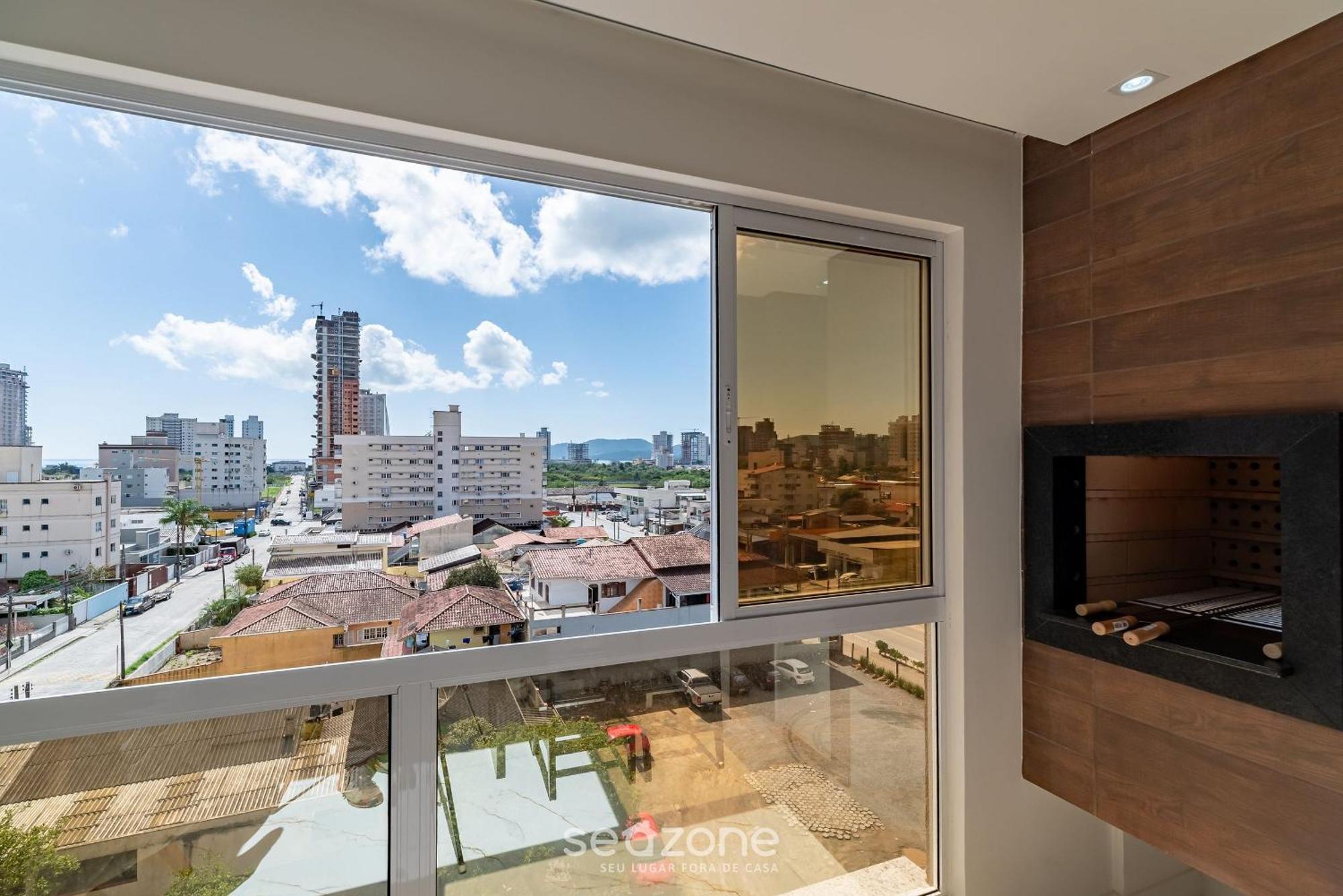 Apartamento Cii - A 900m Da Em
