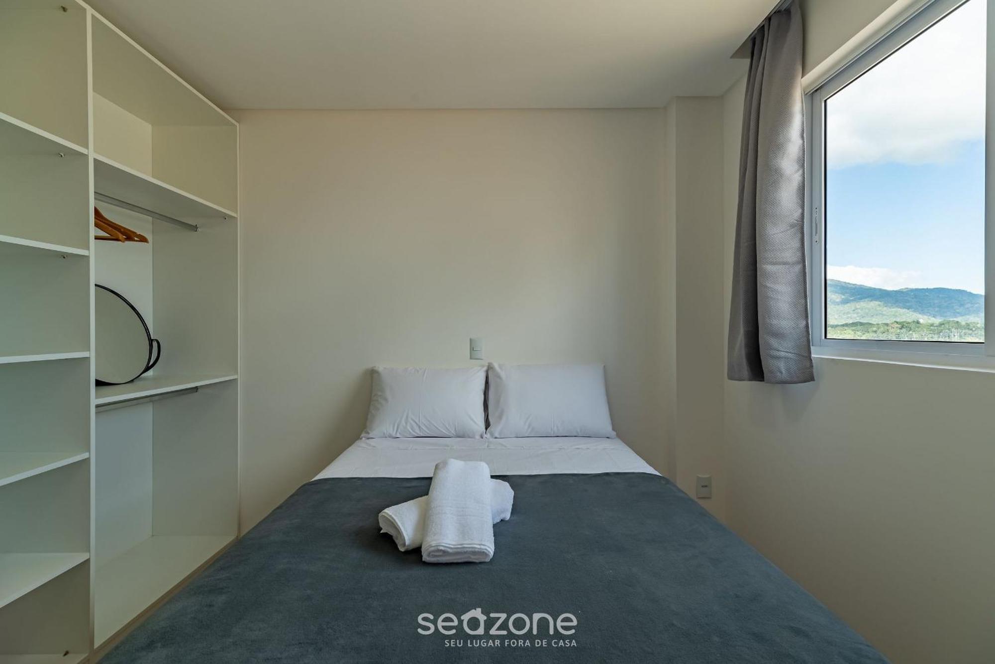 Cii - A 900m Da Em Apartamento